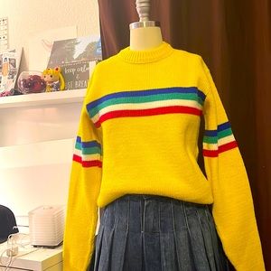 Vintage rainbow sweater 🌈